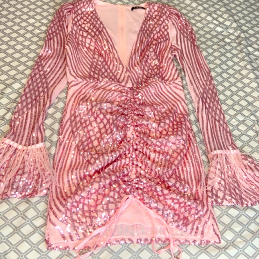 Party sequins detailed dress (BRAND NEW)!